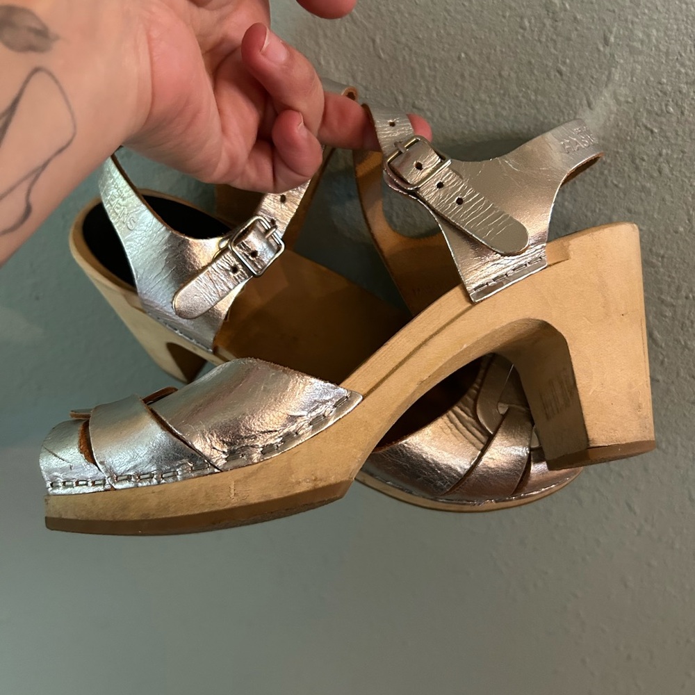 Swedish Hasbeens Silver Clogs with Crisscross Straps